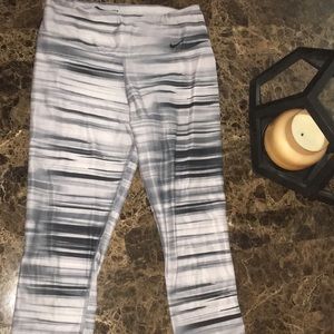 cropped Nike leggings